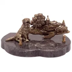 Plaque chien sur socle - 75